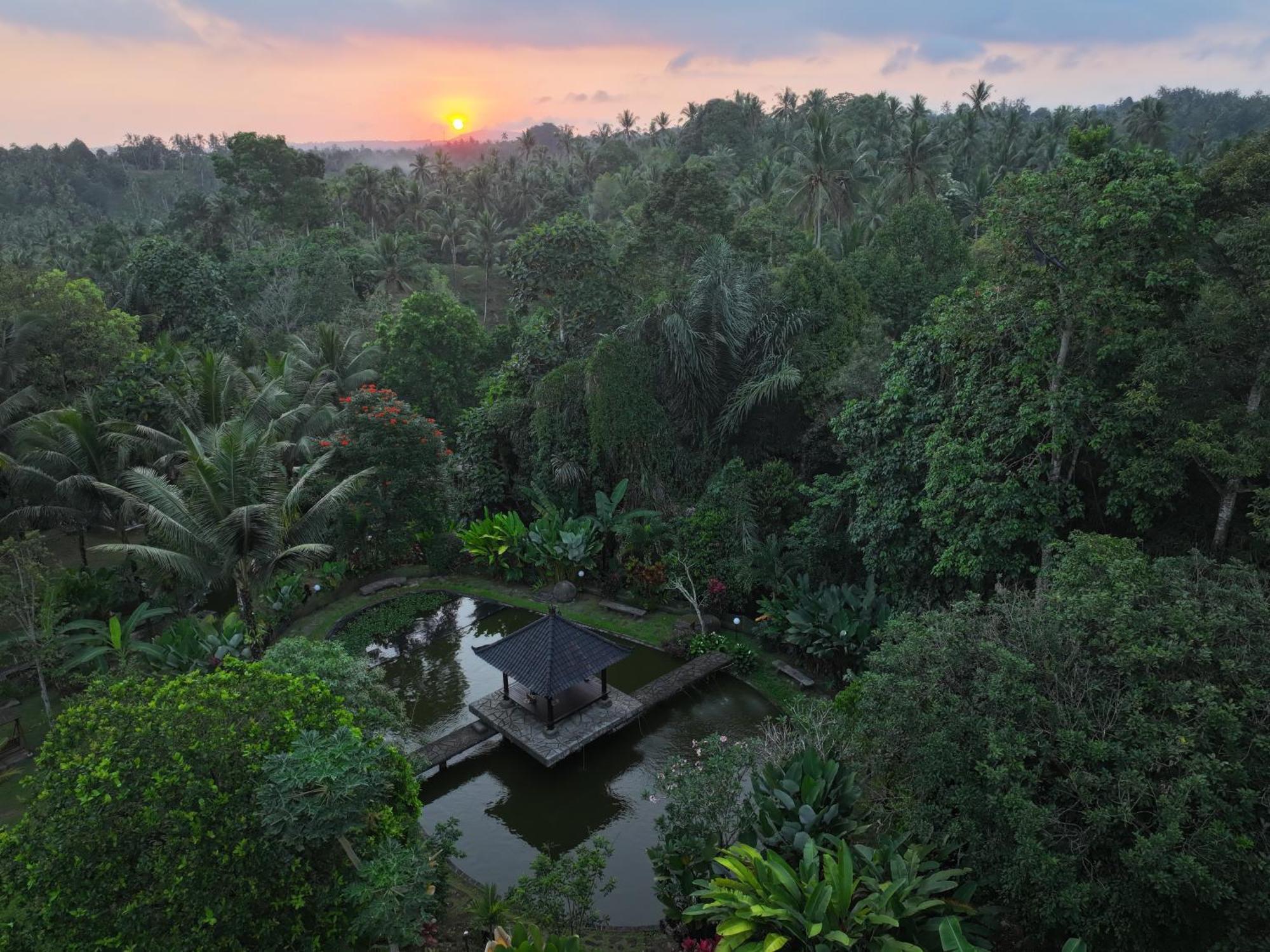 Bali Palms Apartment Tabanan  Exterior photo